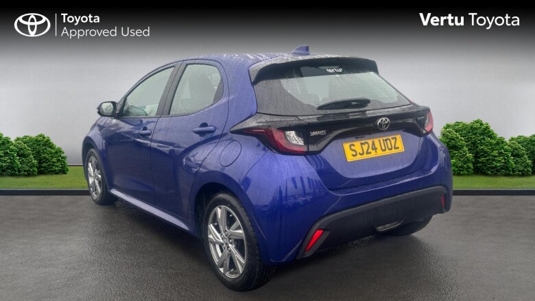 Toyota Yaris 1.5 Hybrid Icon 5dr CVT Hybrid Hatchback